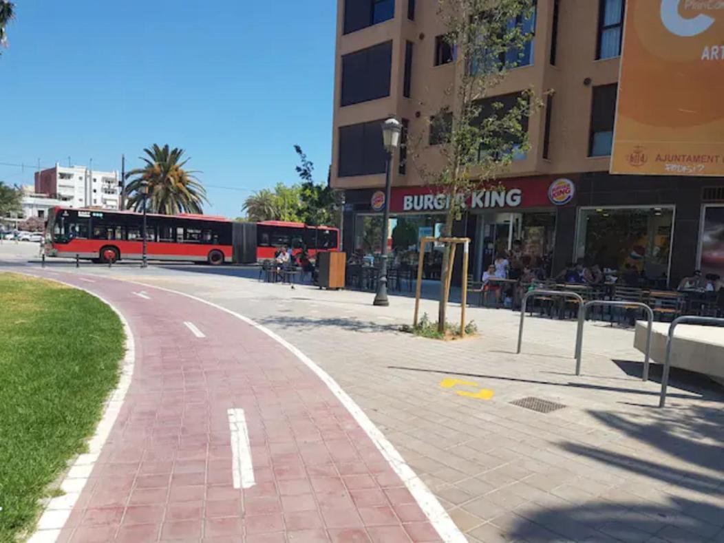 Reina Playa Lejlighed Valencia Eksteriør billede